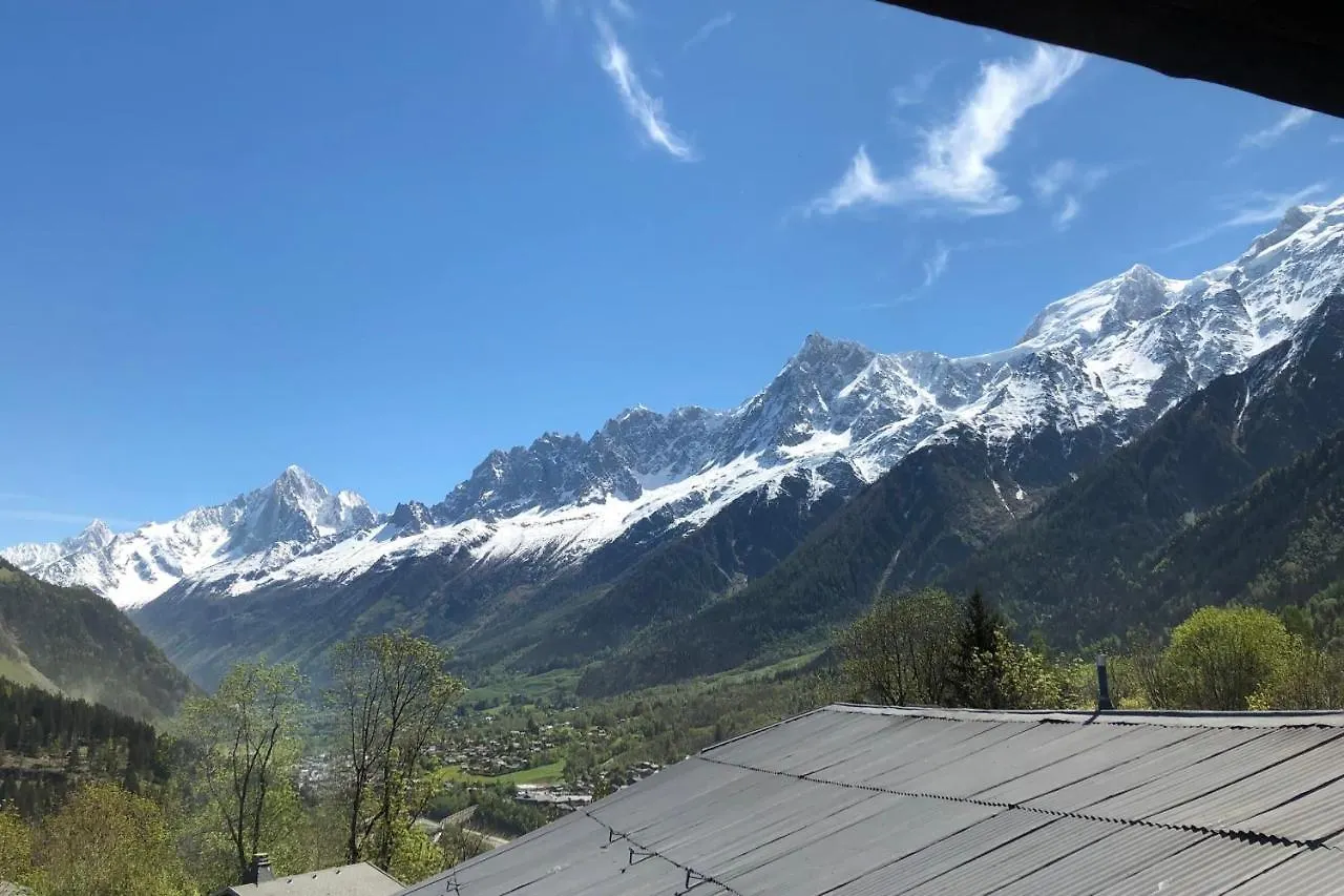 Large Flat At The Foot Of The Slopes Les Houches Apartment 0*,  France