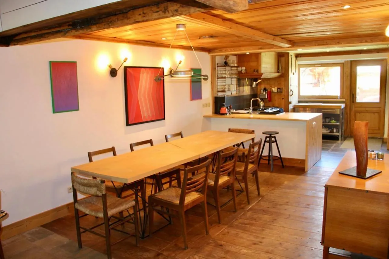 Large Flat At The Foot Of The Slopes Les Houches 아파트