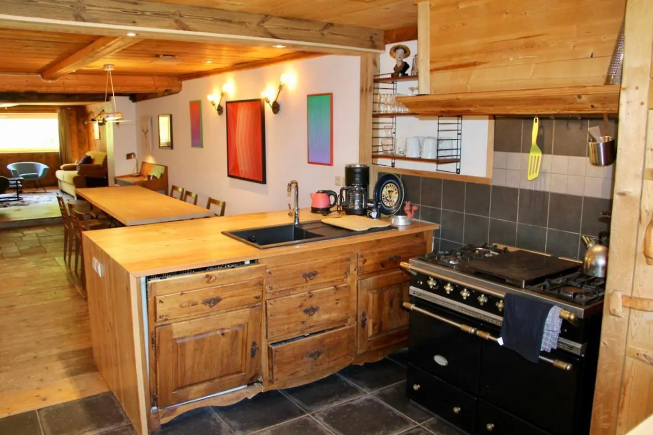 Large Flat At The Foot Of The Slopes Les Houches 아파트 프랑스